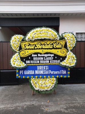 Papan Bunga Duka di Sungai Miai