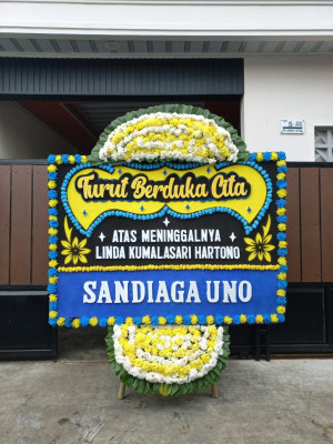 Papan Bunga Duka di Sungai Miai